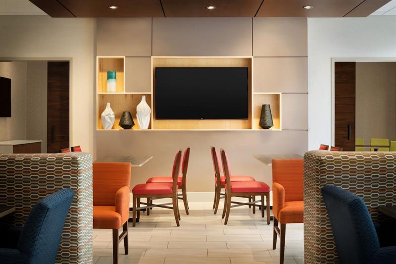Holiday Inn Express & Suites - Painesville - Concord By Ihg Kültér fotó