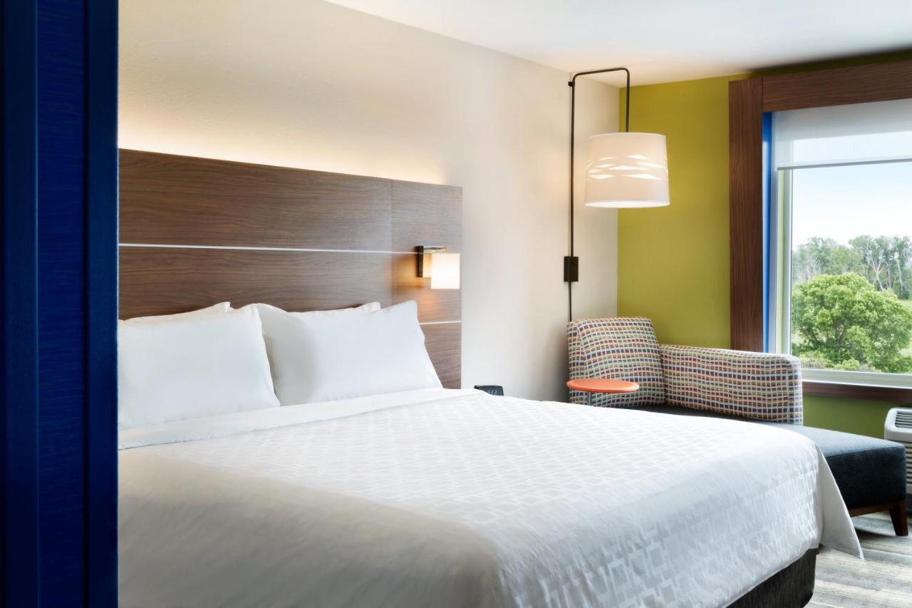 Holiday Inn Express & Suites - Painesville - Concord By Ihg Kültér fotó