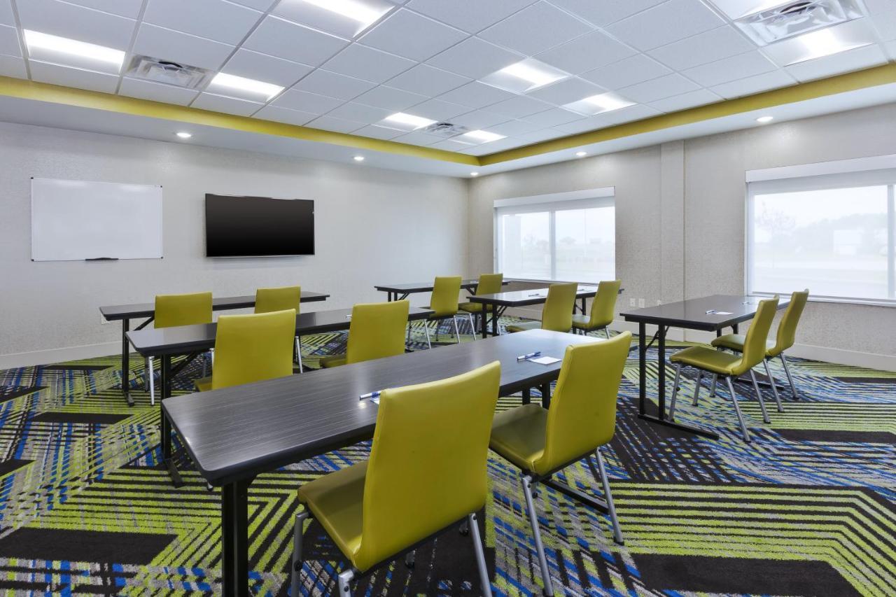 Holiday Inn Express & Suites - Painesville - Concord By Ihg Kültér fotó